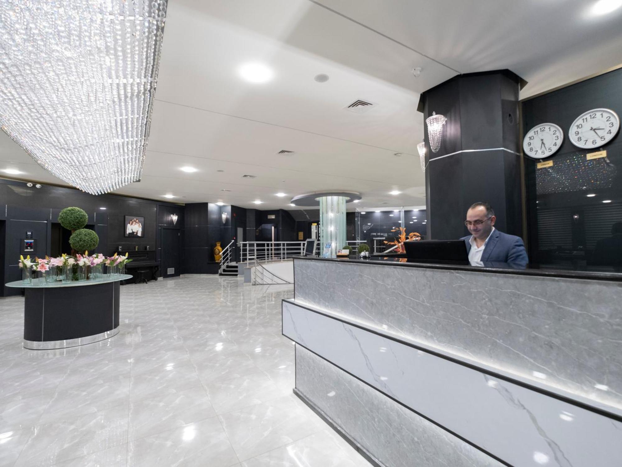 Amman West Luxury Hotel Exterior photo